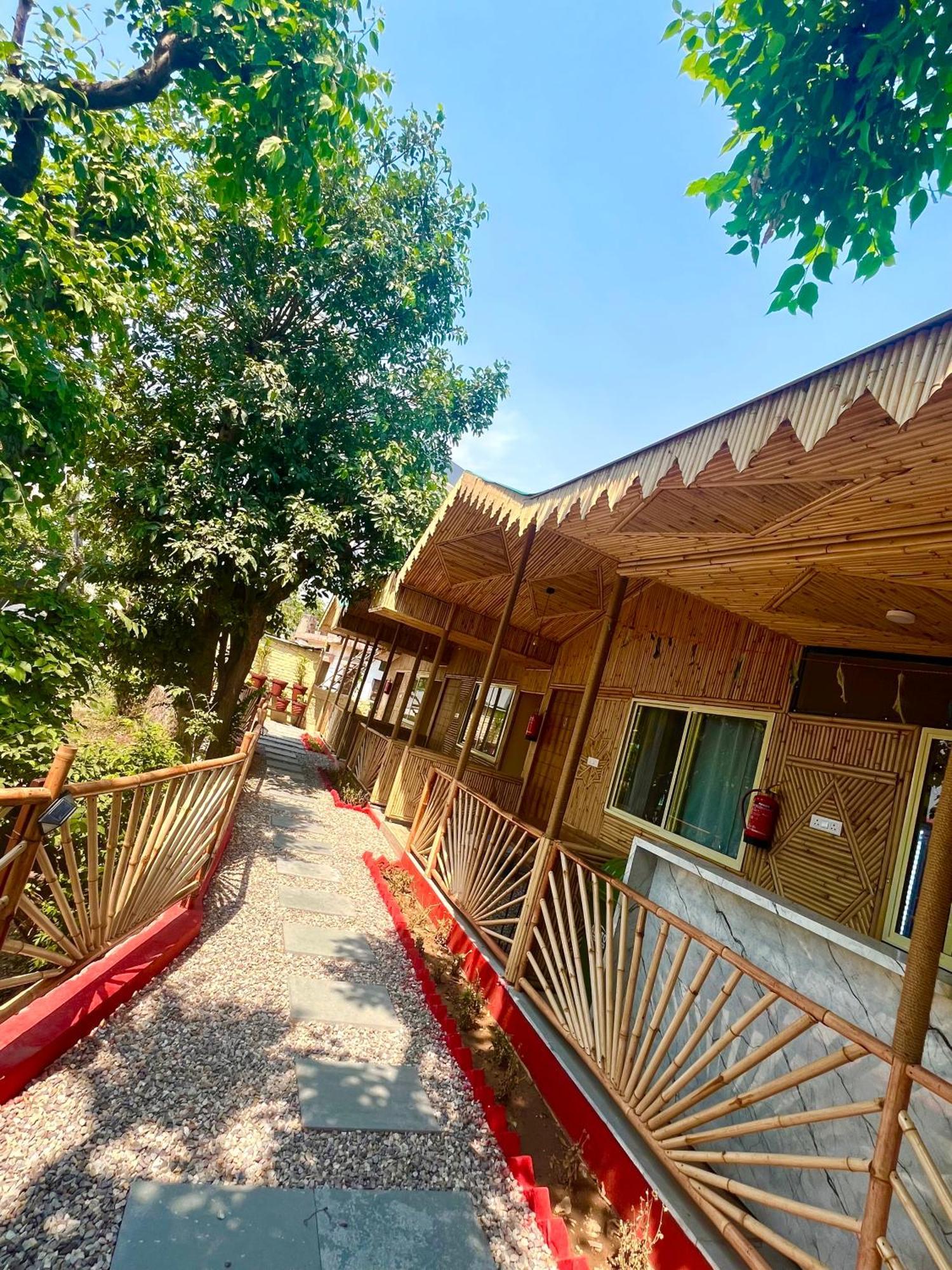 Bamboo Garden Cottages And Cafe Rishīkesh Eksteriør bilde